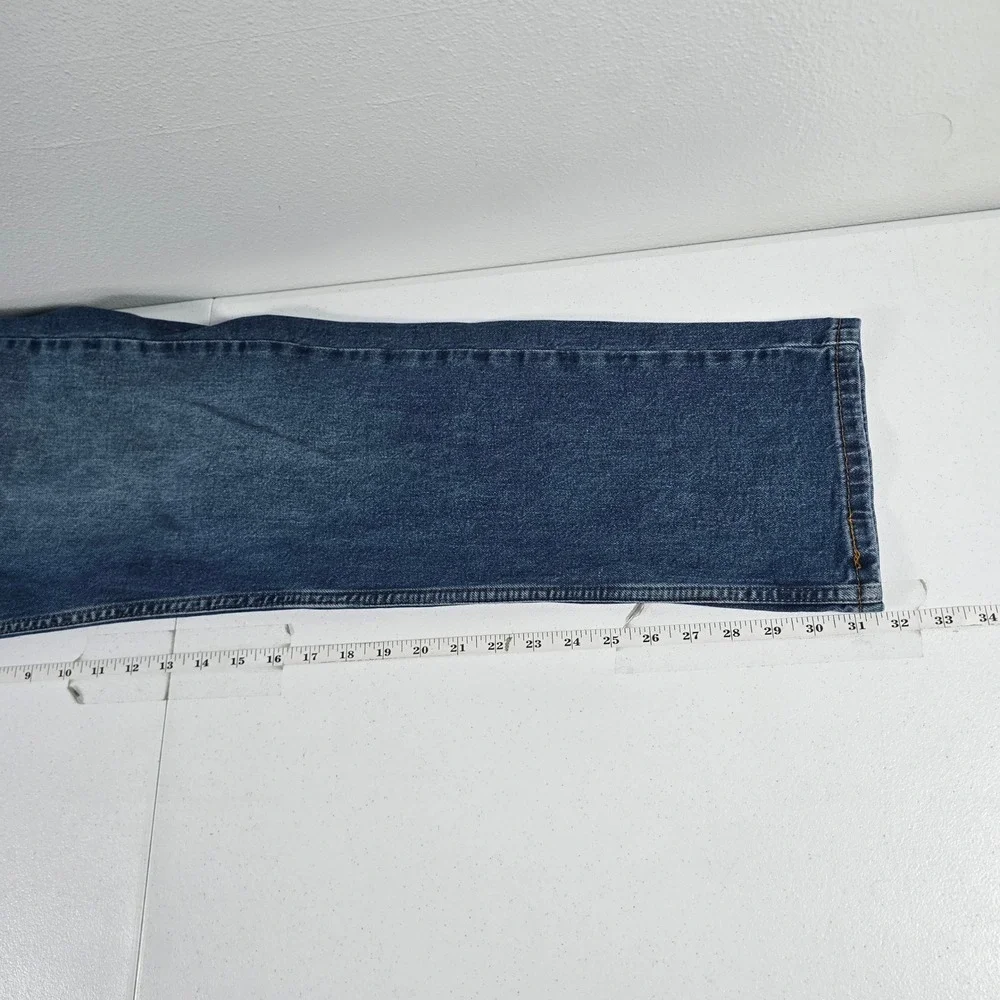 Levis 505 Regular Fit Jeans Mens 34x32 Medium Wash Blue Straight Leg Denim